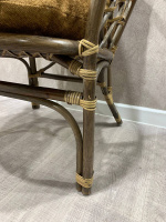 msg-1002076689437-223 msg-1002076689437-223