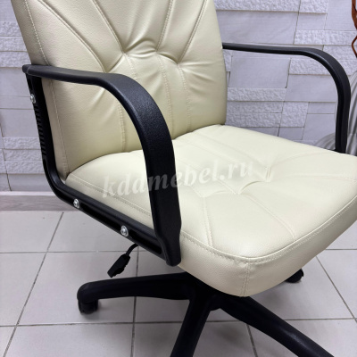 Кресло Менеджер № 122 (Кремовый) Распродажа
